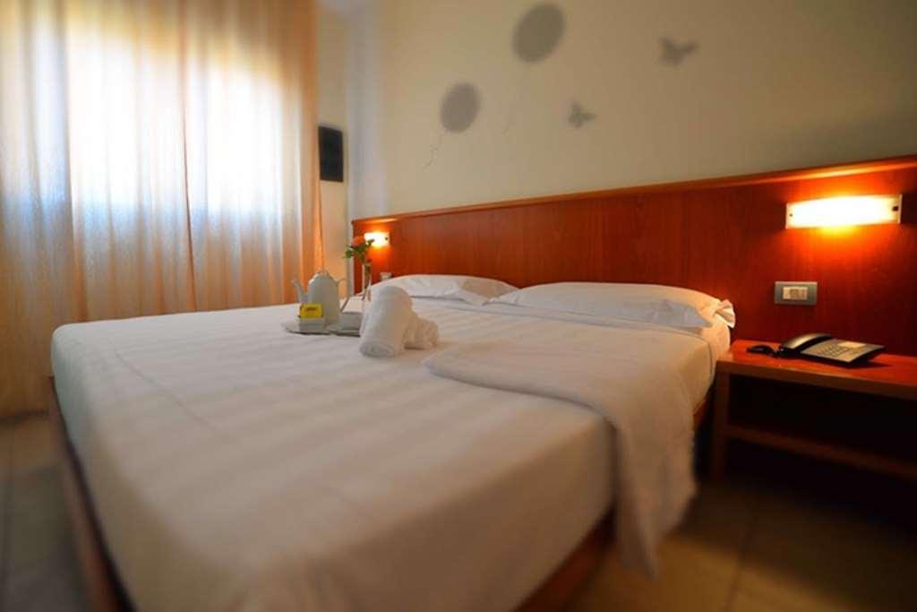 Leonardo Hotel Parma Quarto foto