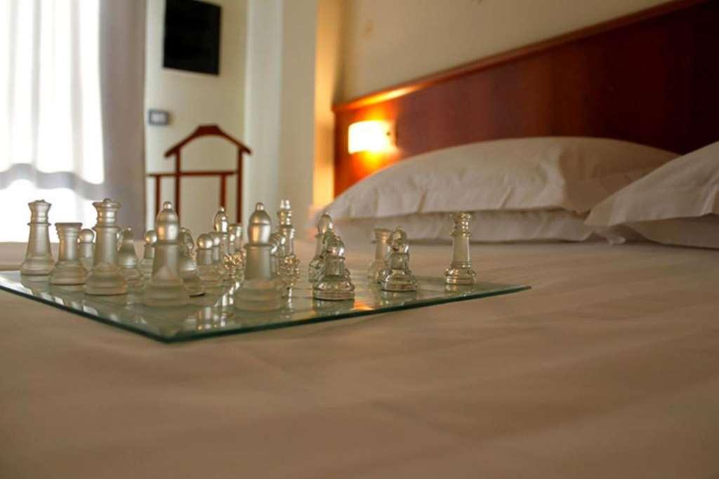 Leonardo Hotel Parma Quarto foto